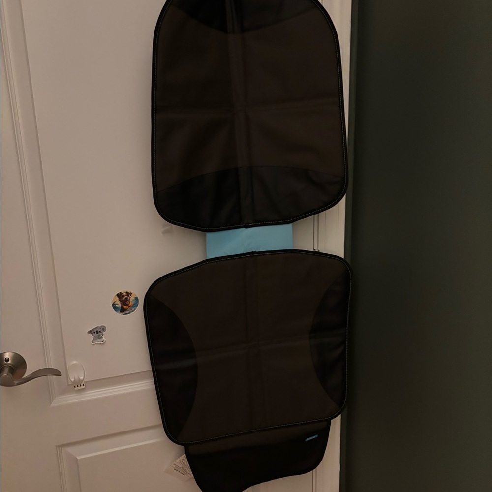 Munchkin Black Car Seat Protector